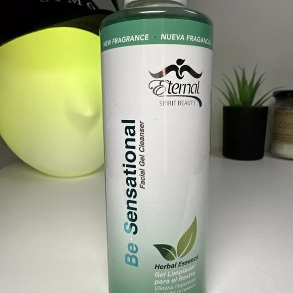 Be Sensational Facial Gel Cleaner - Picture 1 of 5